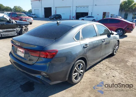 2023 Kia Forte Lxs z USA, uszkodzony, nr VIN 3KPF24AD6PE651213
